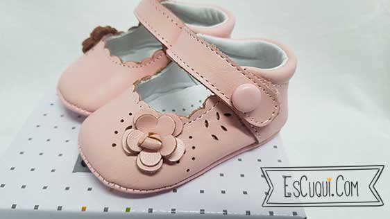 zapatos bebe sin suela rosa
