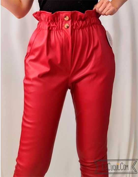 pantalon polipiel rojo vuelta